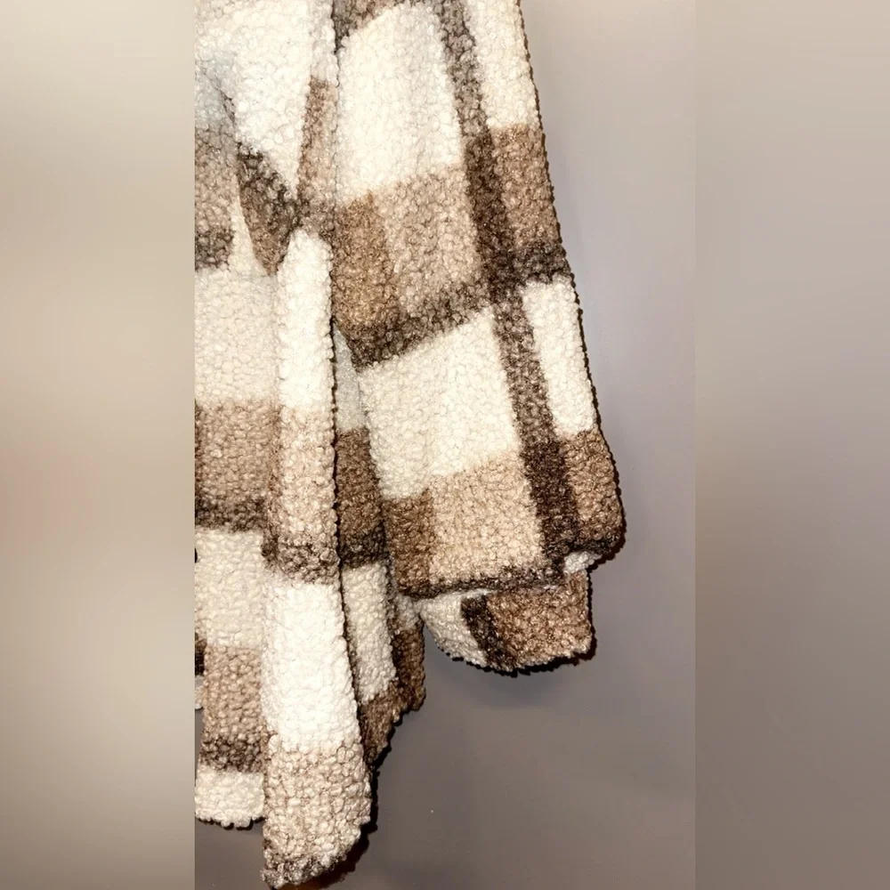 NWOT Shein Shacket (3XL) - Picture 2 of 4